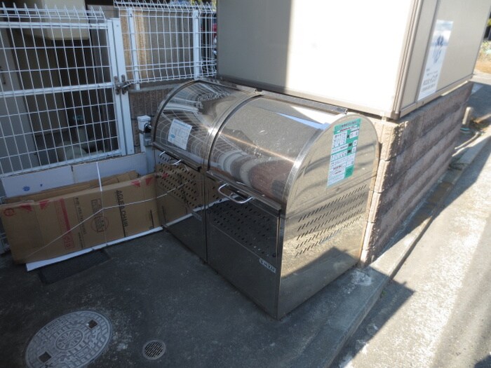 物件外観写真6　(建物設備)