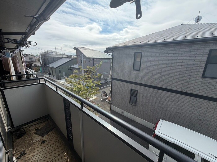 物件内観写真17　(室内からの展望)