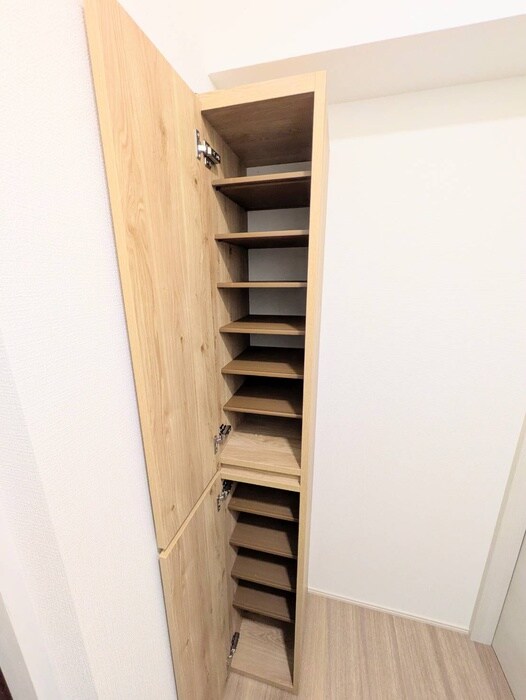 物件内観写真15　(靴箱)