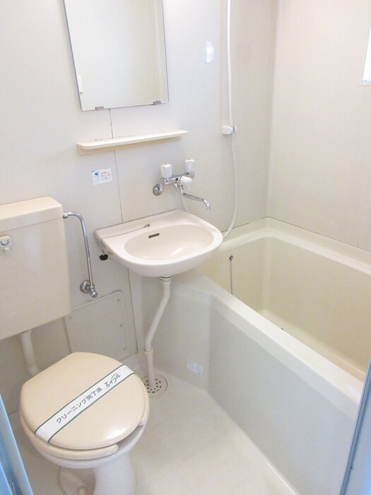 物件内観写真12　(バス／シャワールーム等)