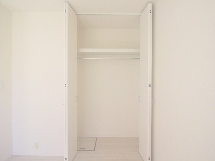 物件内観写真10　(収納)