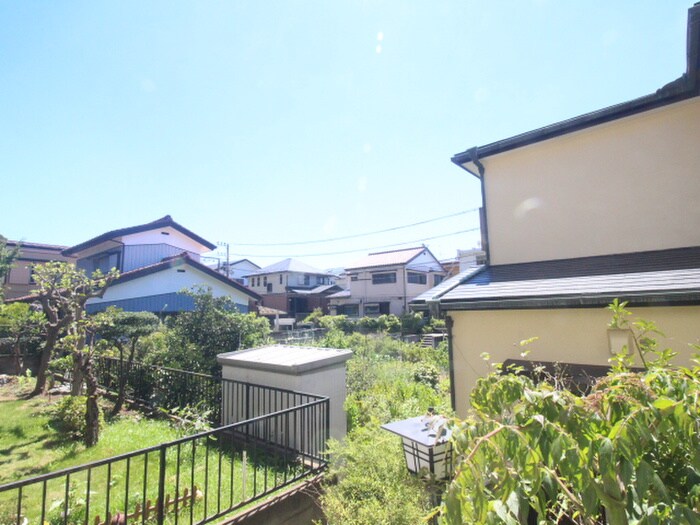 物件内観写真22　(室内からの展望)