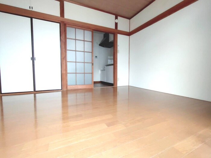 物件内観写真5　(居室)