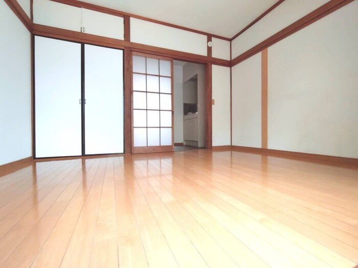 物件内観写真6　(居室)