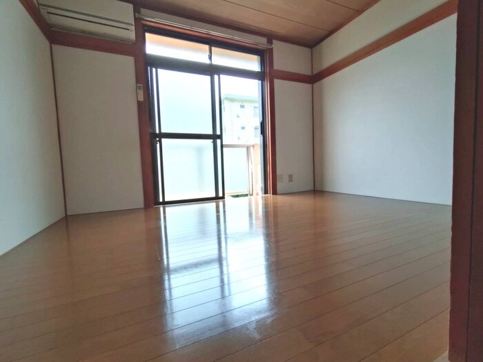 物件内観写真6　(居室)