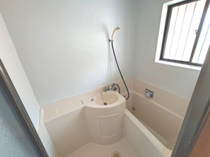 物件内観写真18　(洗面)