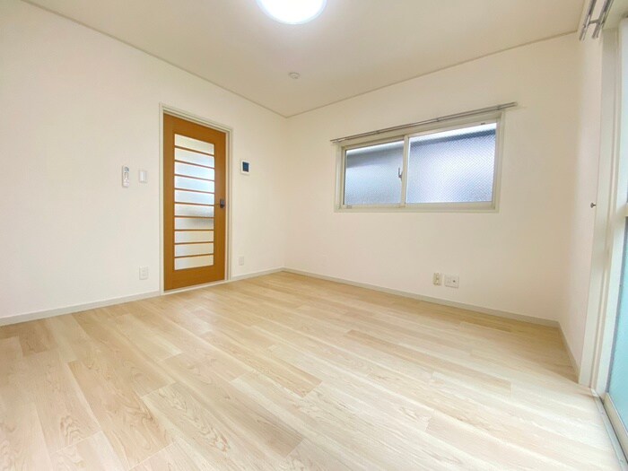 物件内観写真5　(居室)