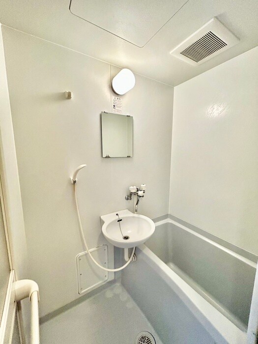 物件内観写真11　(バス／シャワールーム等)