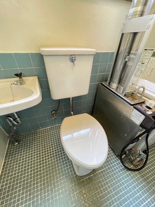 物件内観写真13　(トイレ)