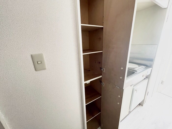 物件内観写真15　(収納)