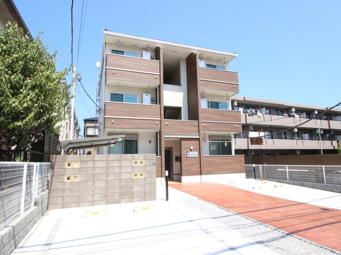 物件外観写真1　(外観写真)