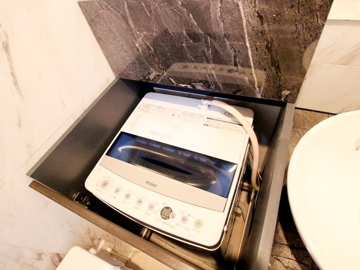 物件内観写真14　(洗濯機置場)