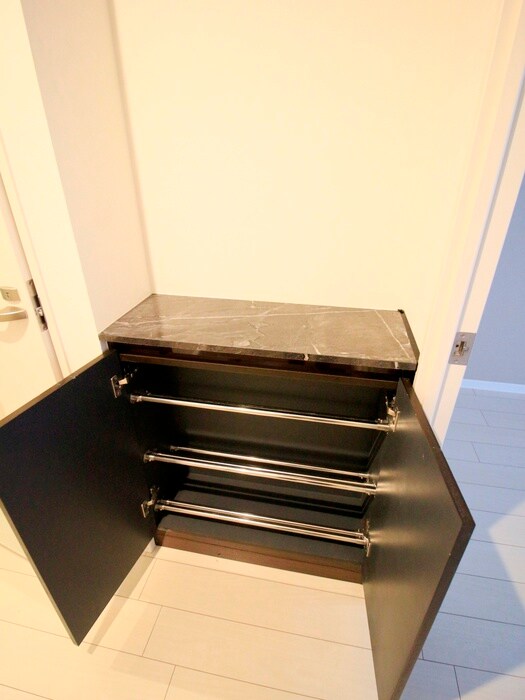 物件内観写真16　(収納)