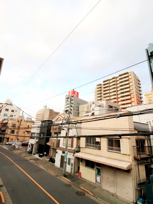 物件内観写真18　(室内からの展望)