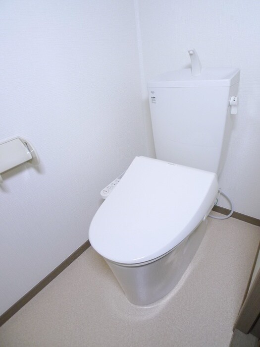 物件内観写真15　(トイレ)