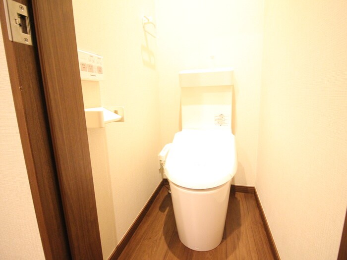 物件内観写真13　(トイレ)