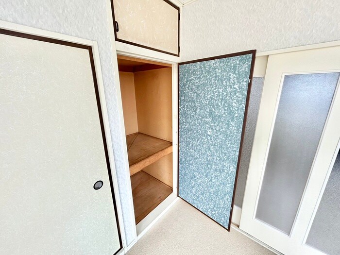 物件内観写真21　(収納)