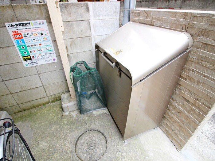 物件外観写真4　(建物設備)