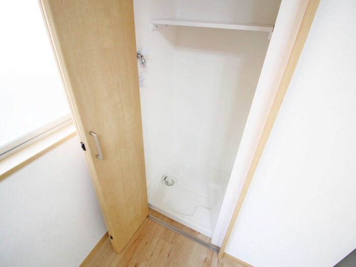 物件内観写真19　(洗濯機置場)