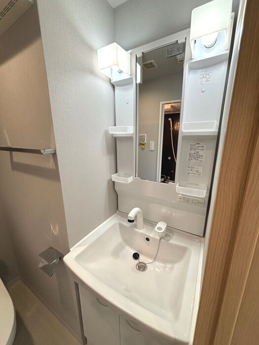 物件内観写真13　(洗面)