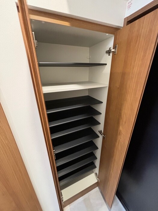物件内観写真19　(靴箱)