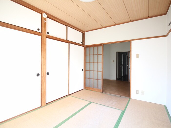 物件内観写真8　(居室)