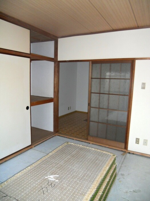 物件内観写真13　(居室)