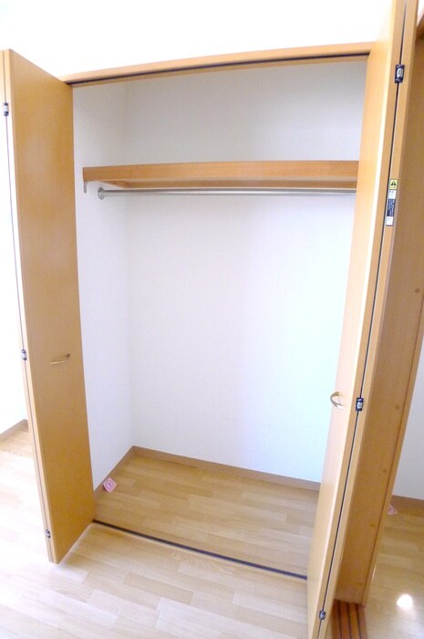 物件内観写真10　(収納)