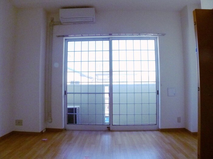 物件内観写真22　(居室)