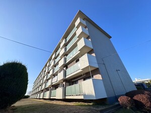 汲沢西団地1号棟(1501)外観写真