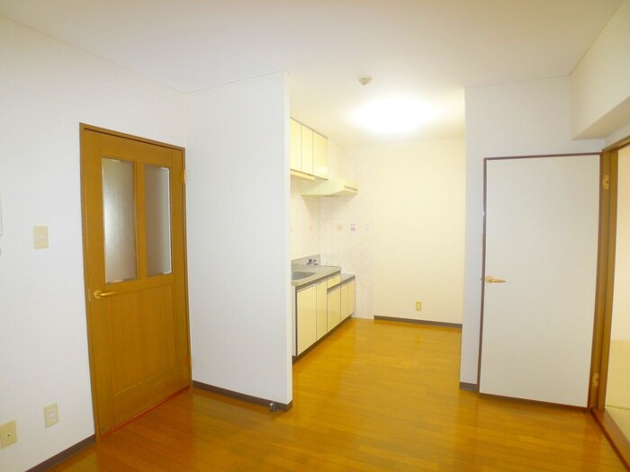 物件内観写真8　(内観写真)