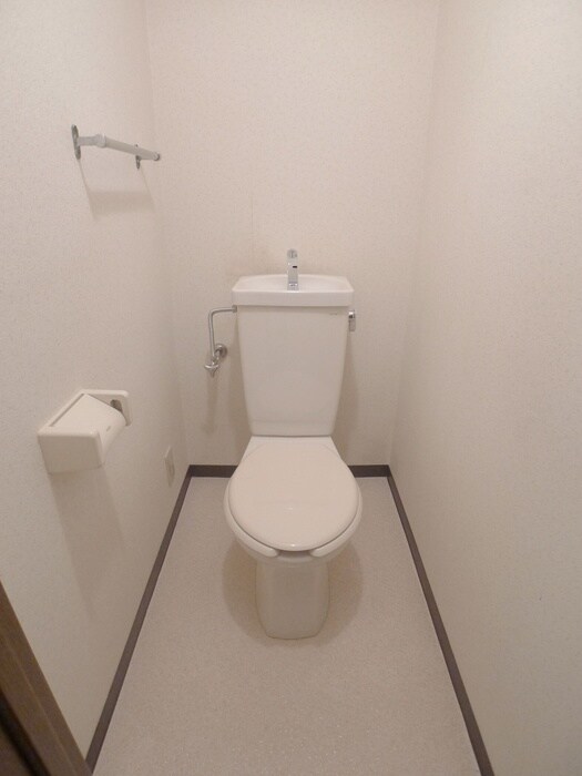 物件内観写真15　(トイレ)