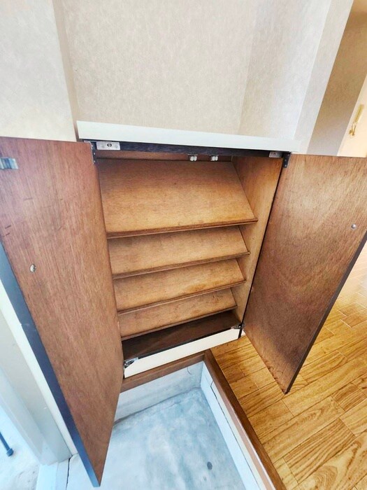 物件内観写真16　(靴箱)