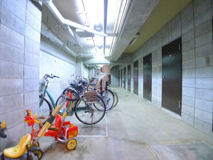 物件外観写真3　(建物設備)