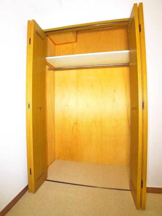 物件内観写真11　(収納)