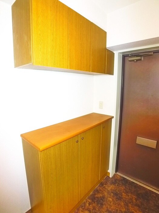 物件内観写真18　(靴箱)