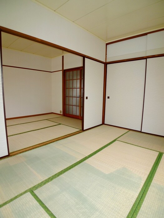 物件内観写真11　(居室)