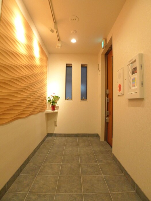 物件外観写真3　(建物設備)