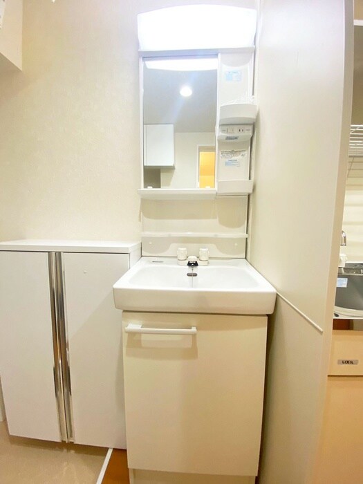 物件内観写真15　(洗面)