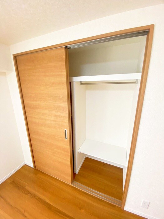 物件内観写真18　(収納)