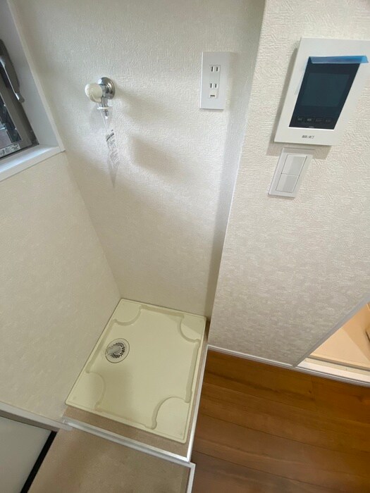 物件内観写真19　(洗濯機置場)