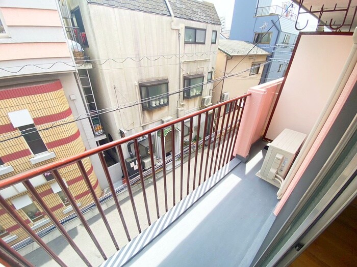 永和第10ビルのベランダ・バルコニー