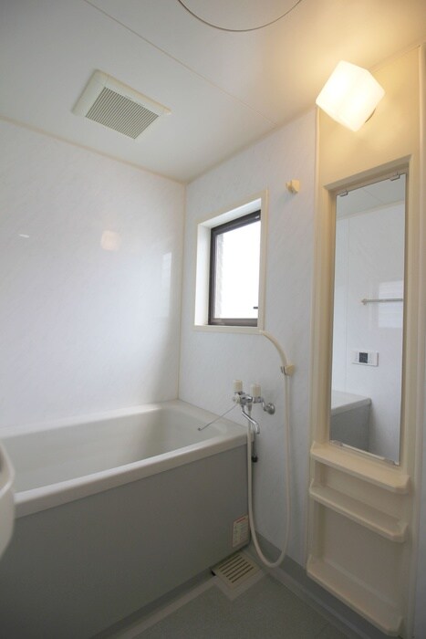 物件内観写真11　(バス／シャワールーム等)