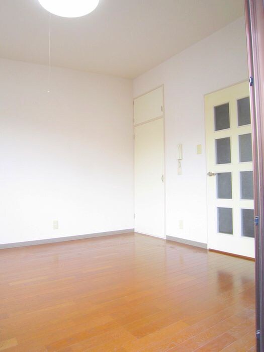 物件内観写真13　(居室)