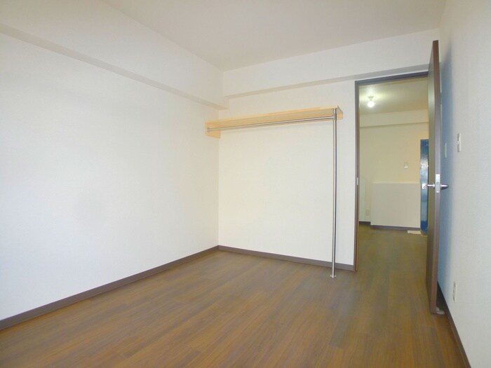 物件内観写真11　(居室)