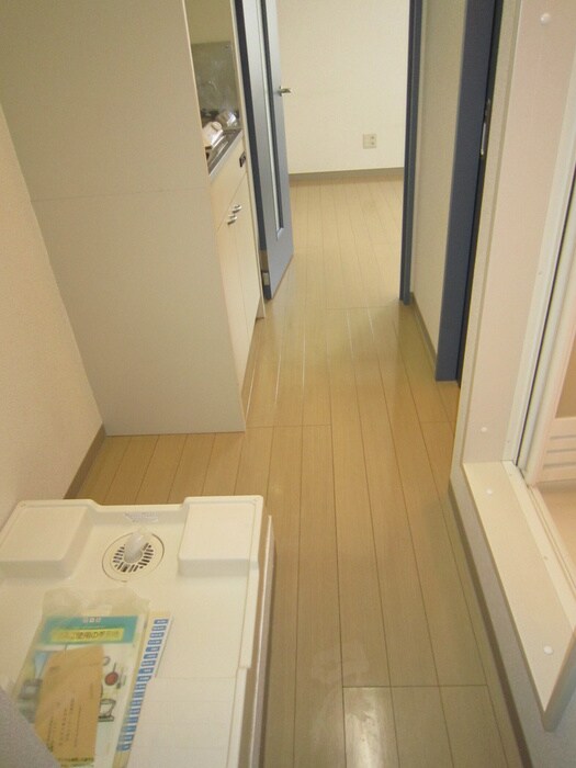 物件内観写真7　(廊下)