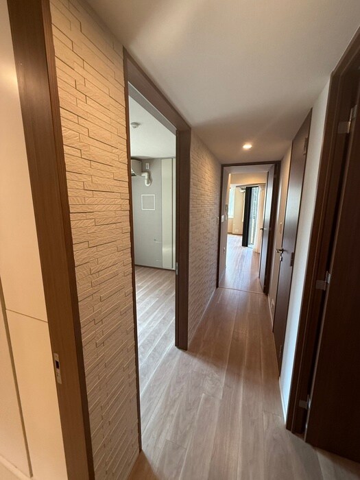 物件内観写真8　(廊下)