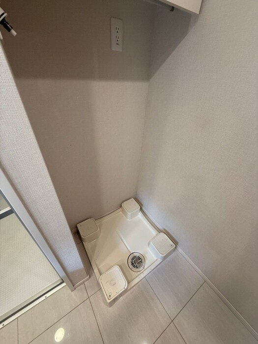 物件内観写真19　(洗濯機置場)