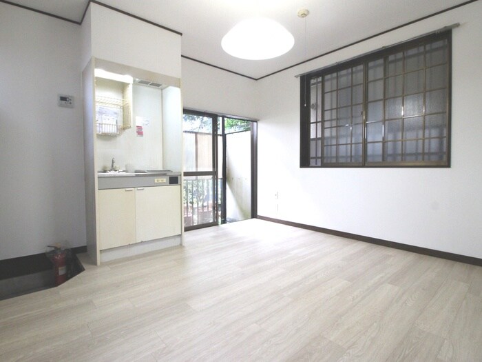 物件内観写真7　(居室)