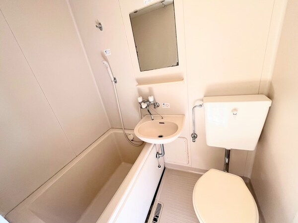 バス／シャワールーム等